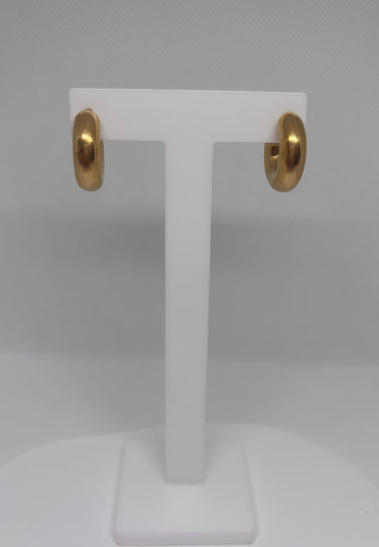 Emara Earring
