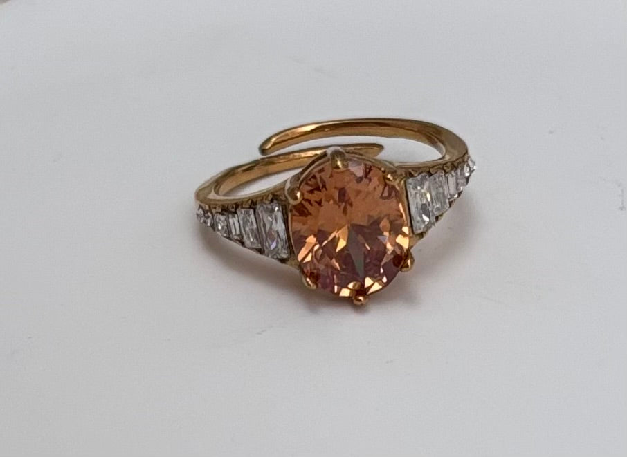 Abril Ring