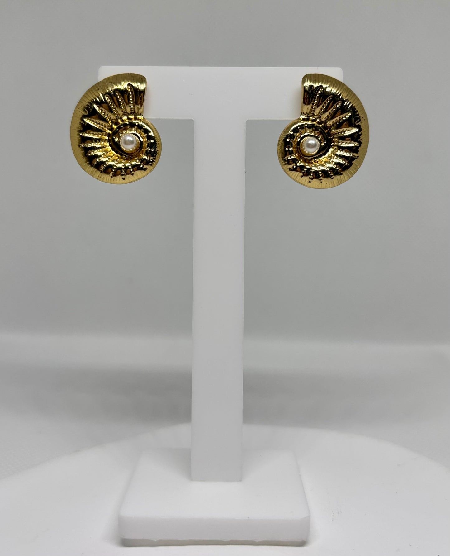 Edia Earring